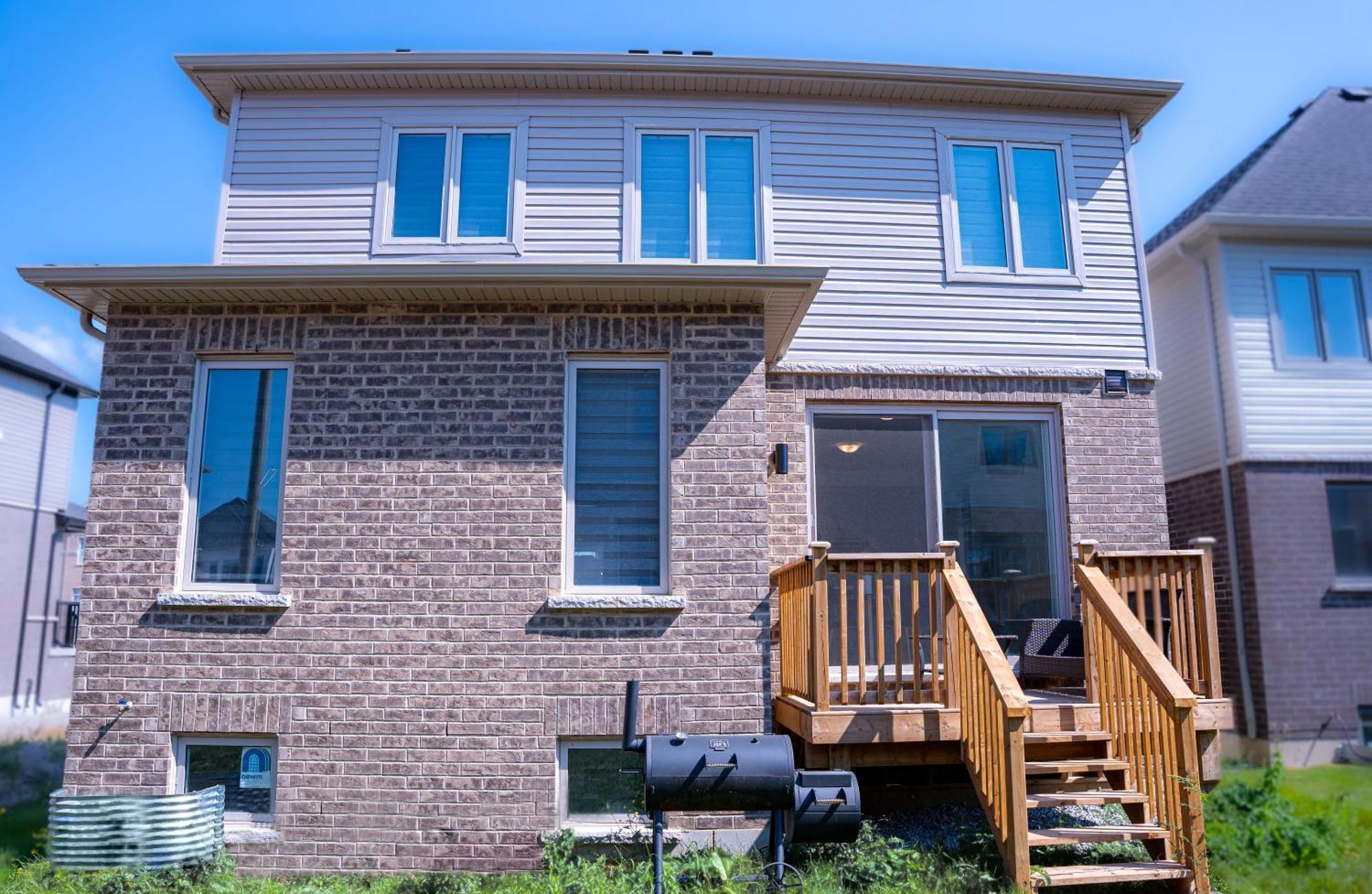 Modern 4Br House In Barrie! Villa Exterior photo